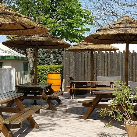 Camping Les Paillotes Kemping